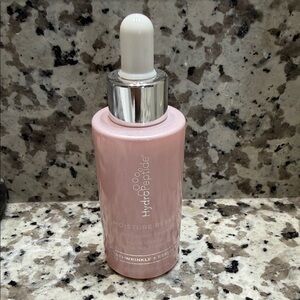 HydroPeptide Moisture Reset in Soft Pink